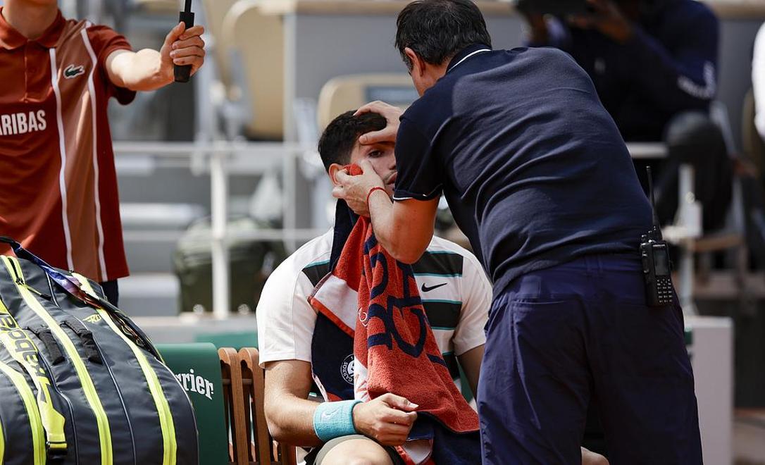 黑白直播-险胜首场状态出色，切尔西观众沸腾！，JackeyLove重返赛场再创辉煌时刻的简单介绍