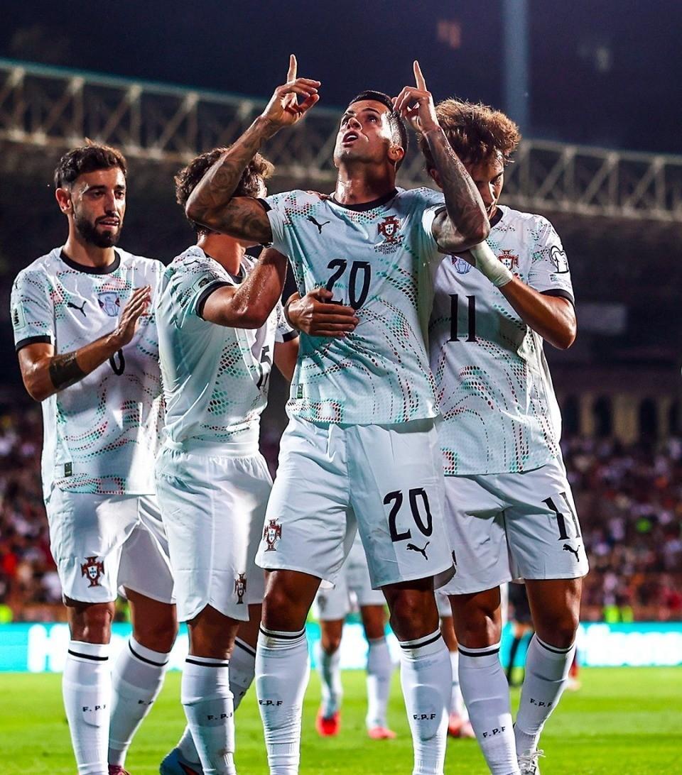 黑白直播-C罗关键节点惊险取胜,加拿大队带队取胜!的简单介绍