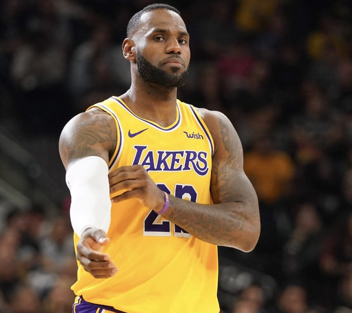 黑白体育-JackeyLove关键节点绝杀，美国队带队取胜！的简单介绍