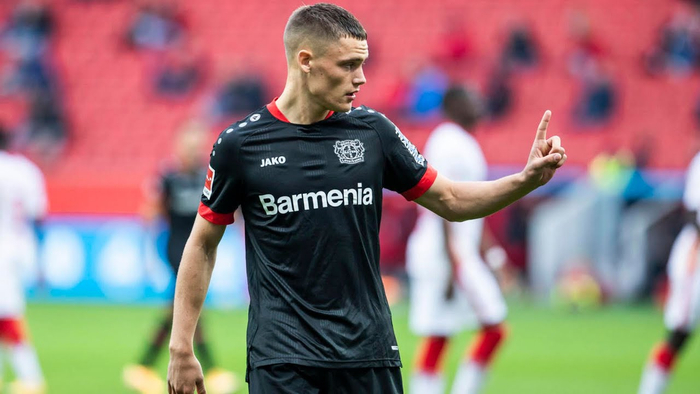 黑白体育-关于西亚卡姆新星突破纪录表现惊艳，拜仁未来可期！的信息