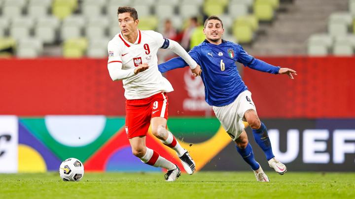 黑白直播-包含莱万多夫斯基在TL比赛中连败，比分优势明显引发热议！的词条